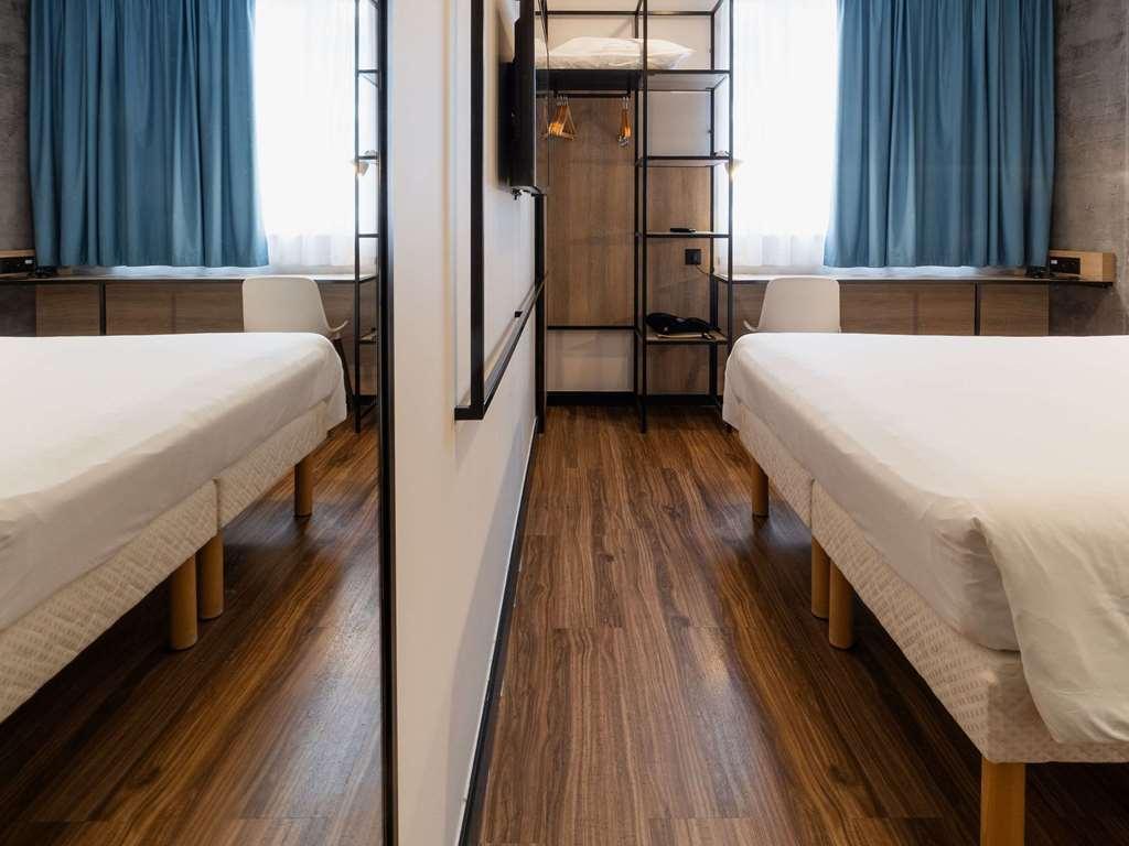 Ibis Namur Centre Room photo